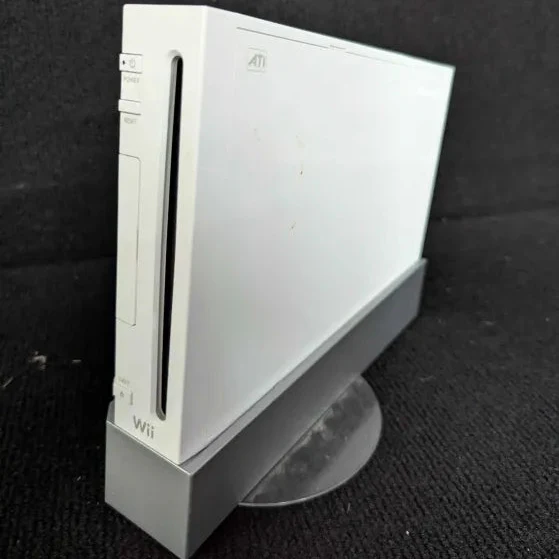 Nintendo Wii Bundle Console: White - (Tested & Ready To Play) - Image 2