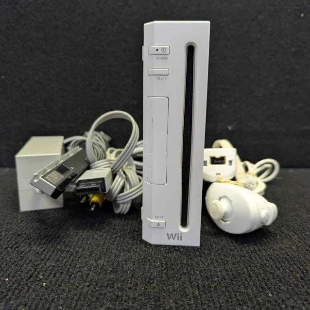 Nintendo Wii Bundle Console: White - (Tested & Ready To Play)